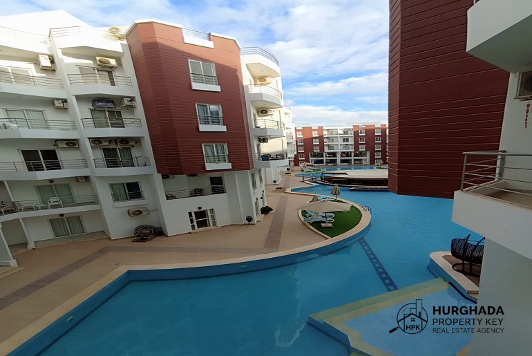 1 bedroom pool view apartment in aqua palms resort 